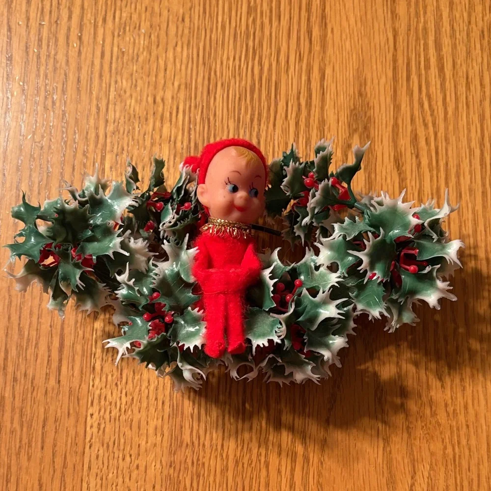 Charming Vintage Pixie On Greenery Red Elf Holiday Wreath